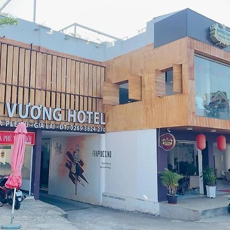 Hung Vuong Hotel Pleiku Buitenkant foto