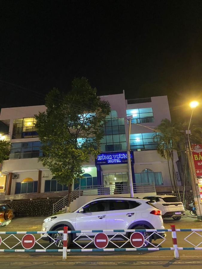 Hung Vuong Hotel Pleiku Buitenkant foto