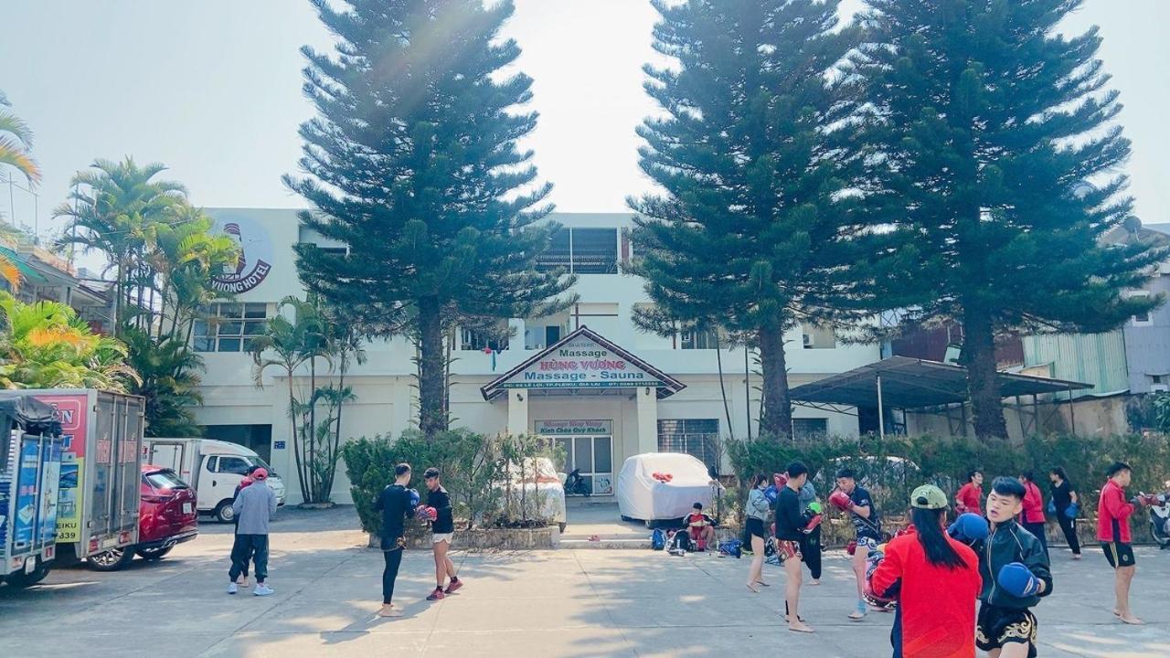 Hung Vuong Hotel Pleiku Buitenkant foto
